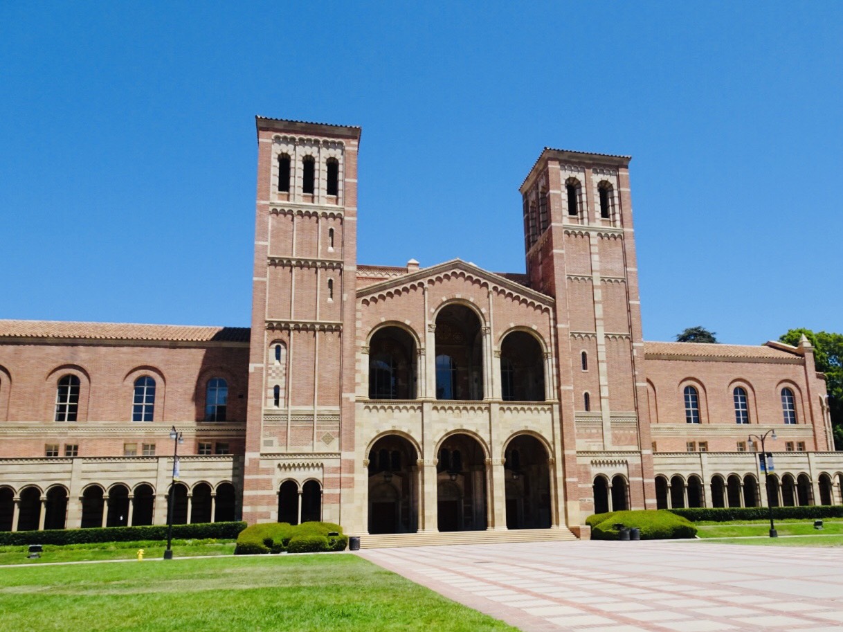 UCLA（カリフォルニア大学ロサンゼルス校）