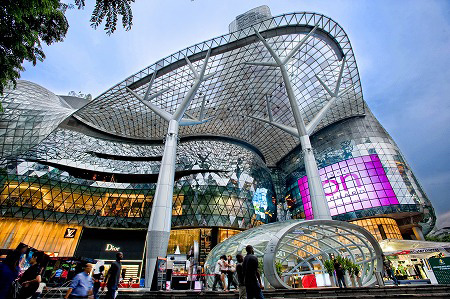 シンガポールのショッピングセンター