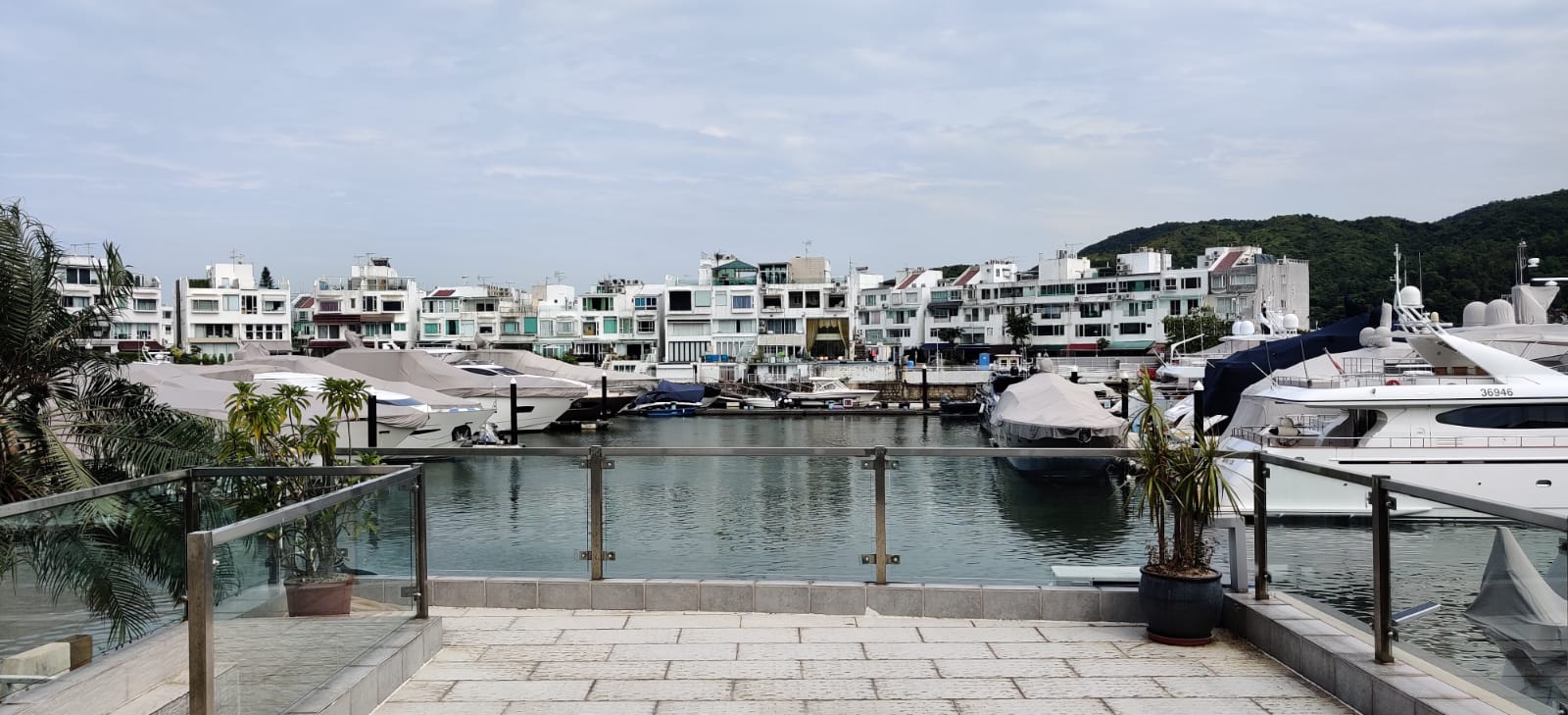 ◆西貢(Sai Kung) ◆Marina Cove 1,301sqft 5LDK $80,000 +yacht club membership etc.