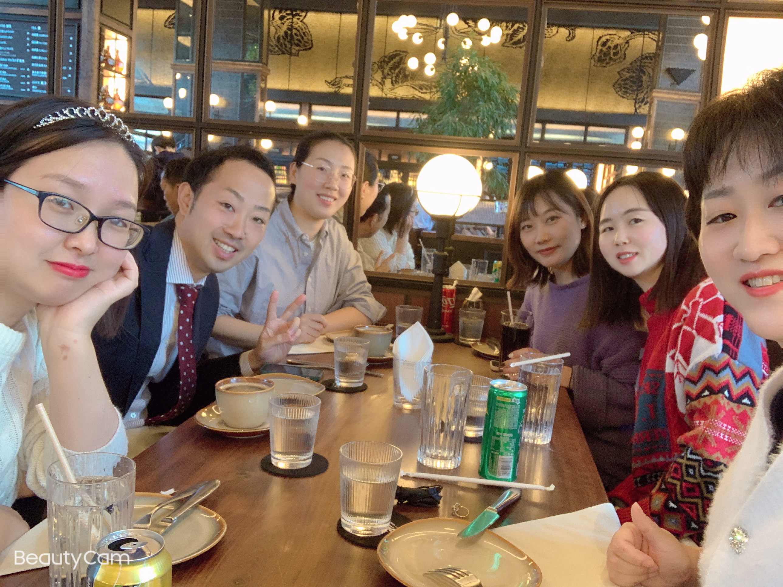 【スターツ北京ブログ／おしゃれカフェで社員ランチ会】を掲載いたしました。